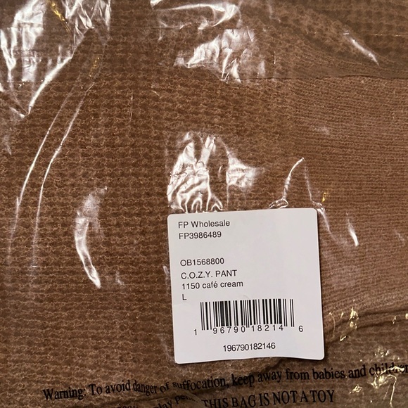 Free People C.O.Z.Y pants brand new with tags - Picture 7 of 8